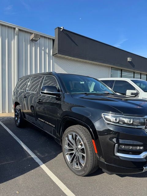 2023 Jeep Grand Wagoneer L Series III