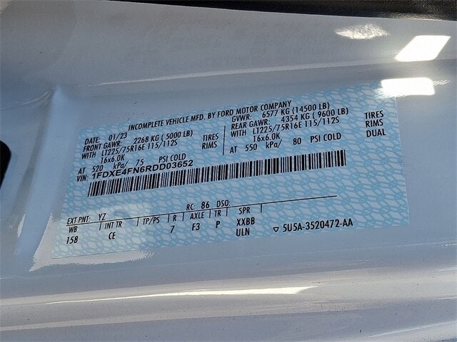 2024 Ford E-450SD 14' BOX TRUCK DRW