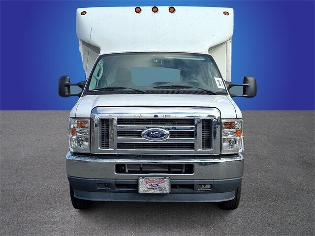 2021 Ford E-450SD Base DRW