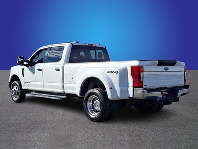 2022 Ford F-350SD Lariat