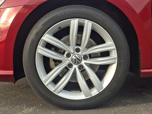 2018 Volkswagen Passat 2.0T SE