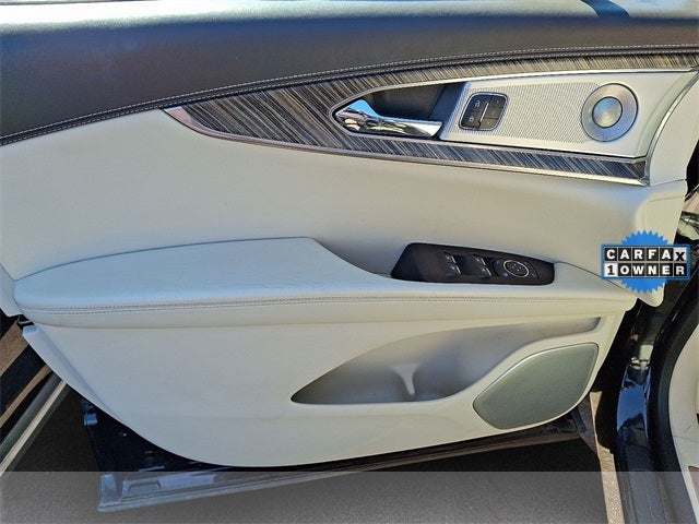 2019 Lincoln Nautilus Black Label