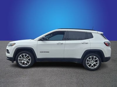 2023 Jeep Compass Latitude Lux