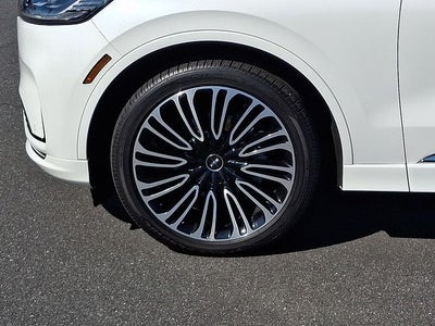 2025 Lincoln Aviator Black Label