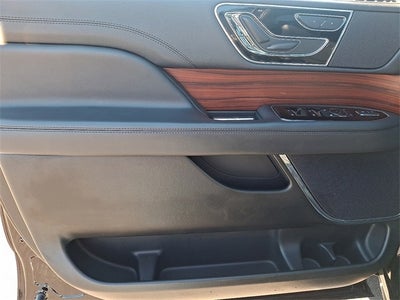 2024 Lincoln Navigator Premiere