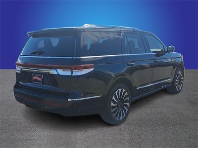 2022 Lincoln Navigator Black Label