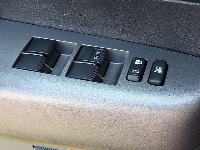 2013 Toyota Tundra Grade 4.6L V8