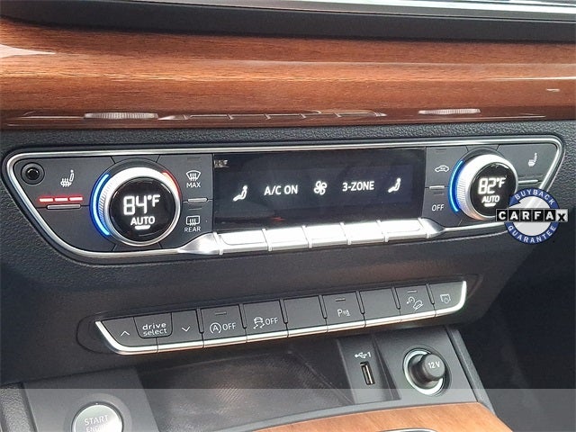 2023 Audi Q5 45 S line Premium quattro