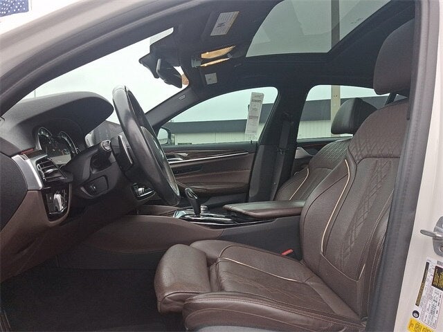 2019 BMW 5 Series 540i