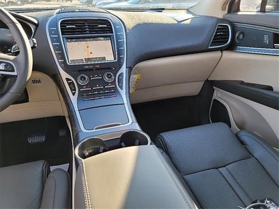 2020 Lincoln Nautilus Reserve