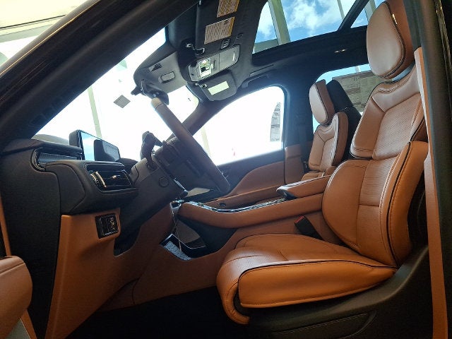 2027 Lincoln Aviator Black Label