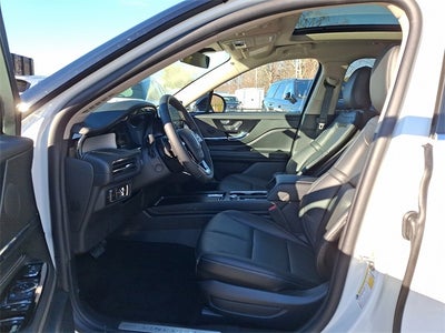 2026 Lincoln Corsair Premiere