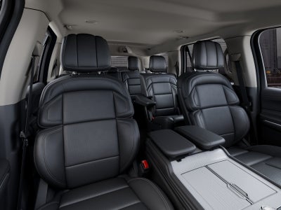 2027 Lincoln Navigator Premiere