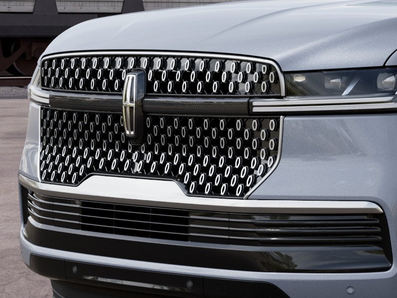 2027 Lincoln Navigator Premiere