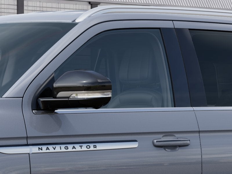 2027 Lincoln Navigator Premiere