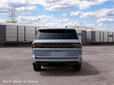 2027 Lincoln Navigator Premiere