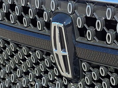2026 Lincoln Navigator Premiere