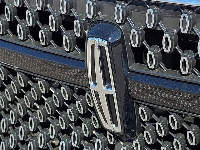 2026 Lincoln Navigator Premiere