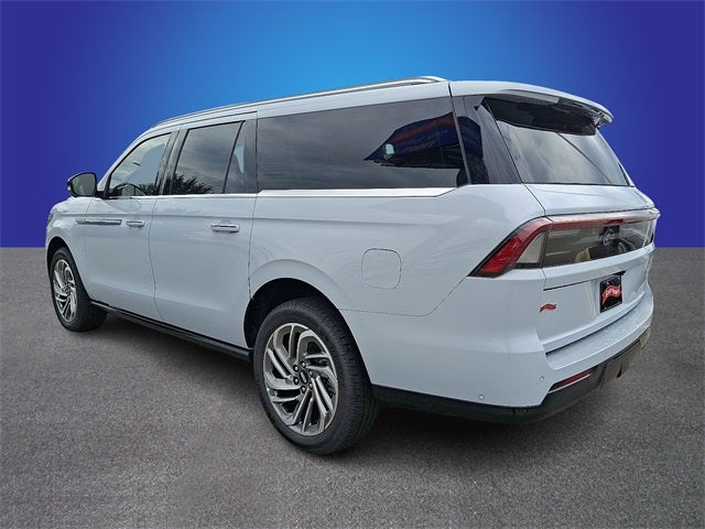 2025 Lincoln Navigator L Reserve