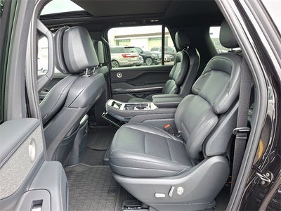 2025 Lincoln Navigator L Reserve