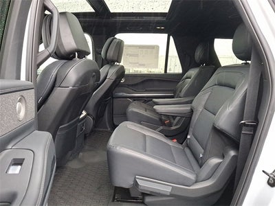 2025 Lincoln Navigator L Reserve