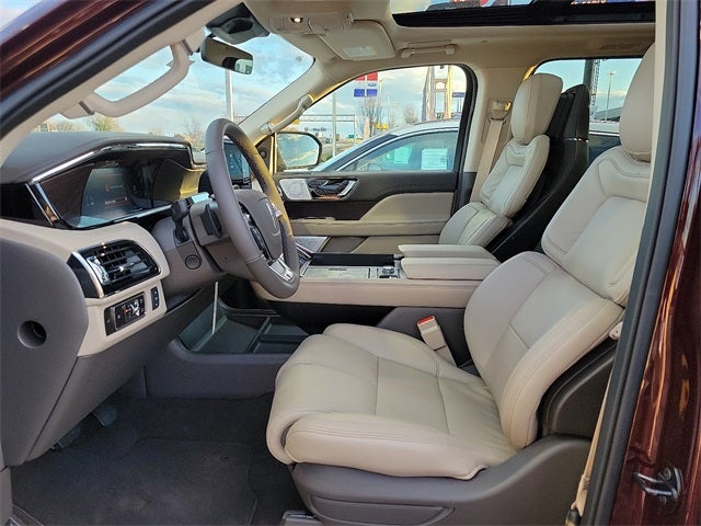 2023 Lincoln Navigator L L Reserve