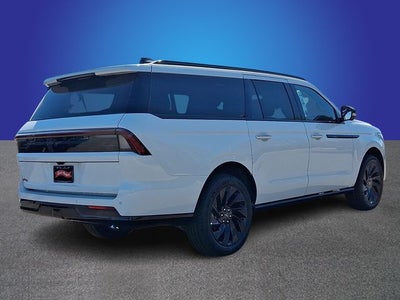 2026 Lincoln Navigator L Reserve