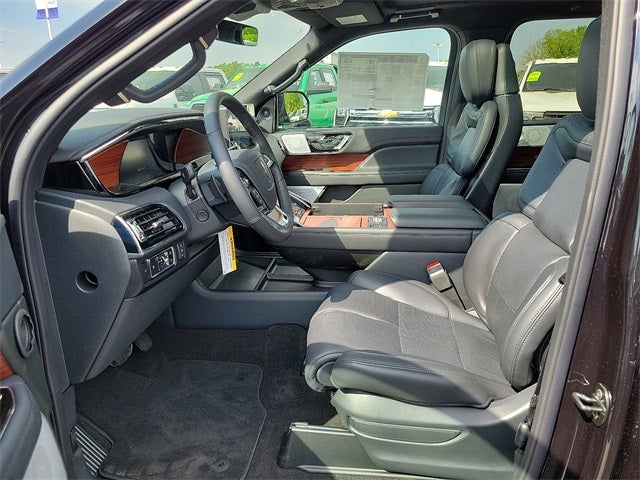 2024 Lincoln Navigator L L Reserve