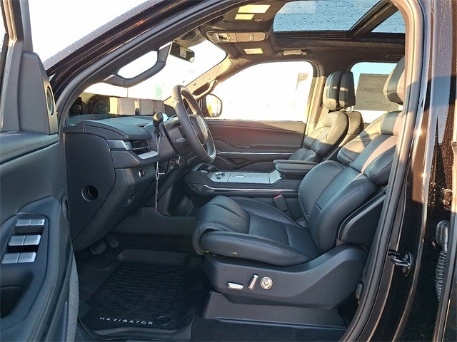 2025 Lincoln Navigator L Reserve