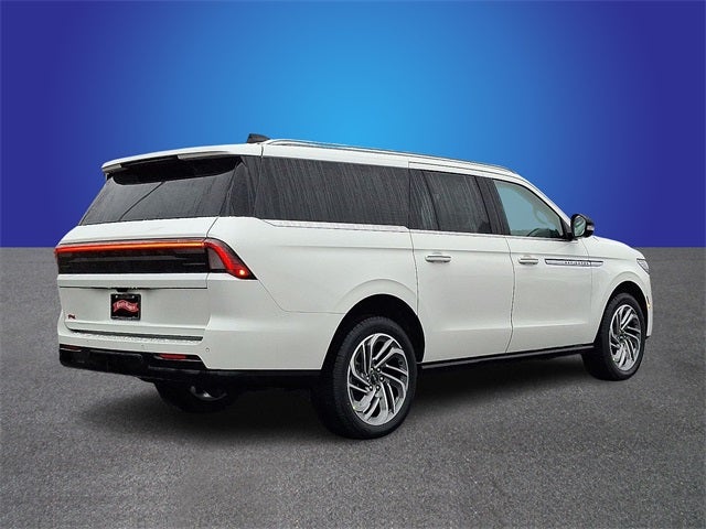 2025 Lincoln Navigator L Reserve