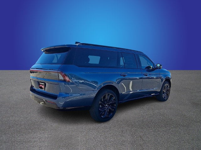 2027 Lincoln Navigator L Reserve
