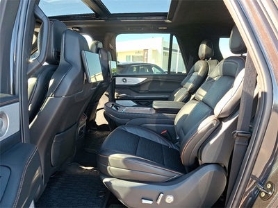 2025 Lincoln Navigator L Black Label