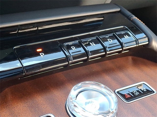 2025 Lincoln Navigator L Black Label