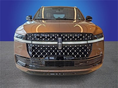 2025 Lincoln Navigator L Black Label