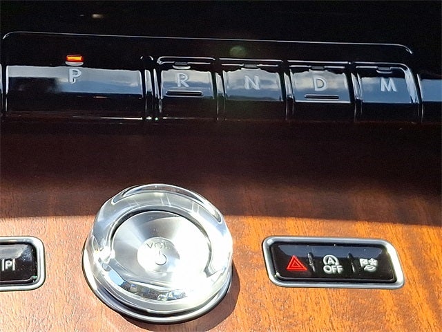 2025 Lincoln Navigator L Black Label