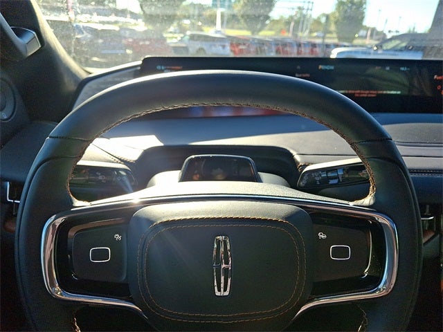 2025 Lincoln Navigator L Black Label