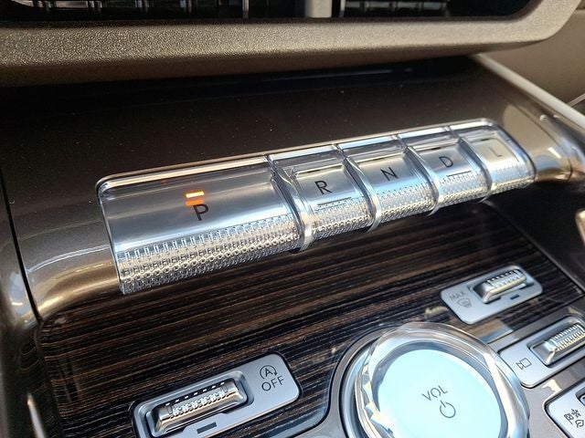 2026 Lincoln Nautilus Black Label