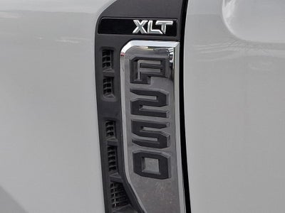 2026 Ford F-250SD XLT