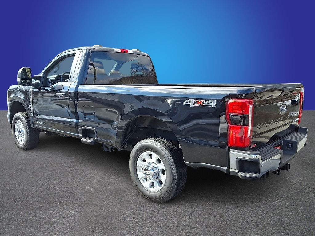 2023 Ford F-350SD XLT