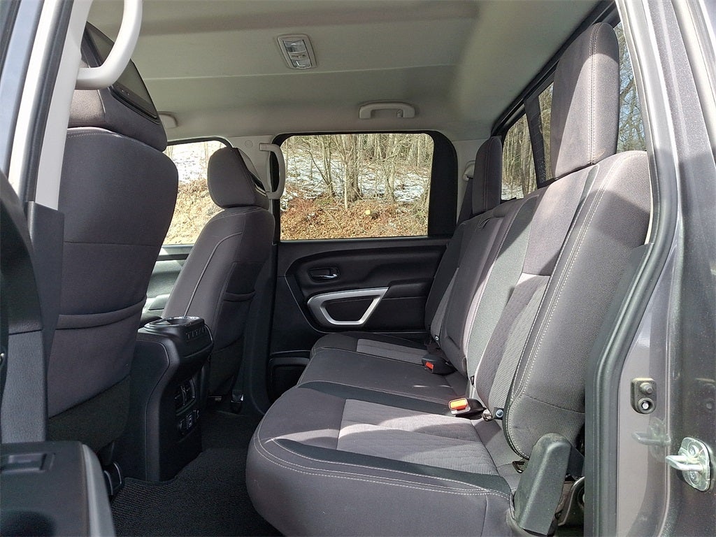 2021 Nissan Titan SV