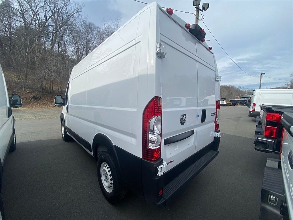 2024 RAM ProMaster 2500 High Roof 136 WB