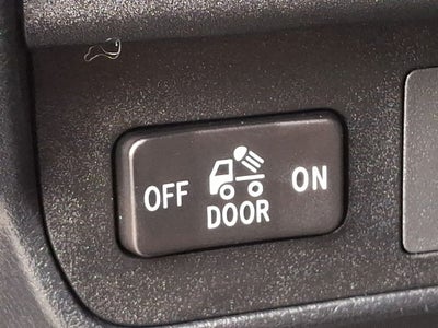 2018 Toyota Tacoma SR5 V6