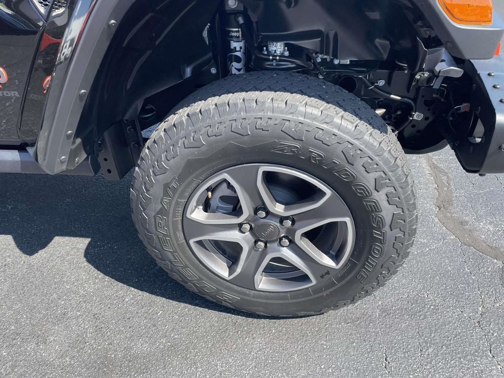 2025 Jeep Gladiator Mojave X