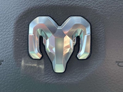 2022 RAM 1500 Big Horn Crew Cab 4x2 5'7' Box