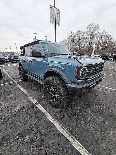 2022 Ford Bronco Base