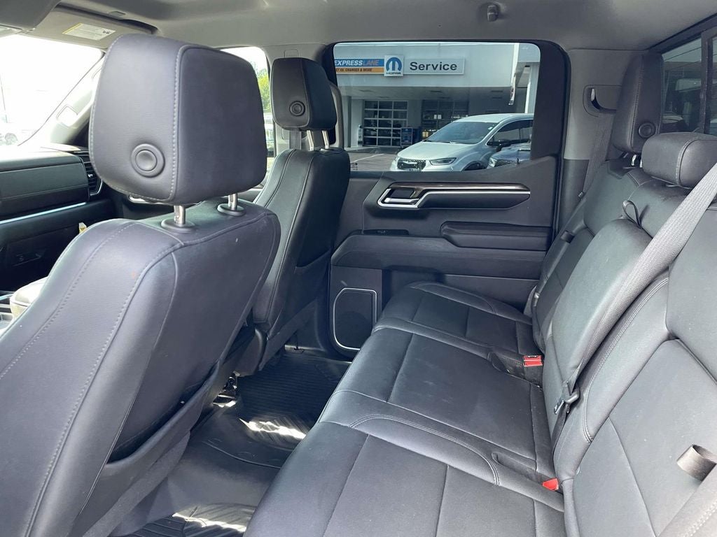 2022 Chevrolet Silverado 1500 4WD Crew Cab Short Bed RST