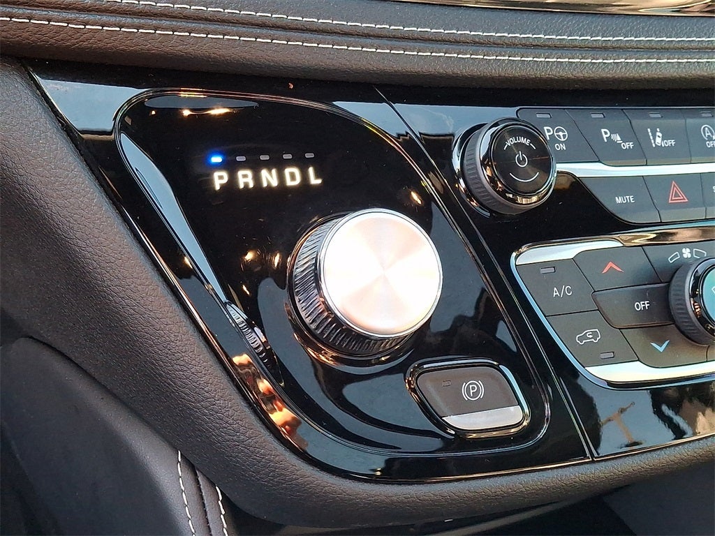 2023 Chrysler Pacifica Limited AWD