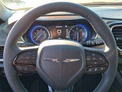 2023 Chrysler Pacifica Limited AWD