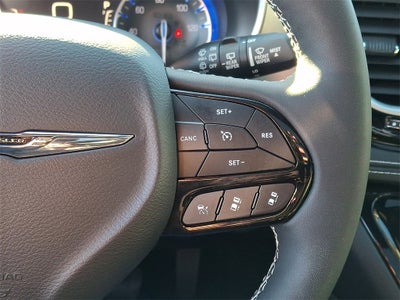 2023 Chrysler Pacifica Limited AWD