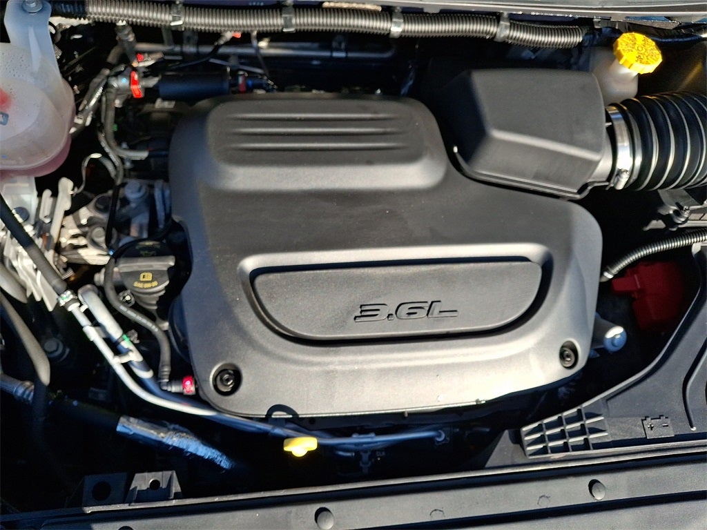 2023 Chrysler Pacifica Limited AWD